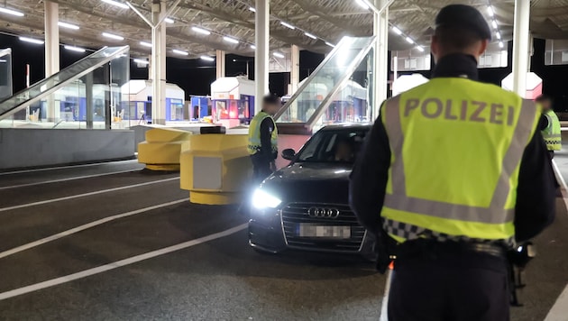 Im Zuge von Kontrollen auf der Brennerautobahn (Archivbild) wurde der mutmaßliche Schmuggler ...