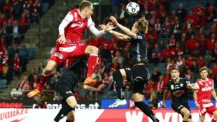 Stürmer Alex Hofleitner (li.) fällt beim GAK verletzt aus.