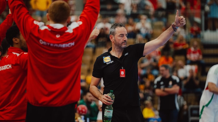 Neo-Teamchef Iker Romero in seinem ersten ÖHB-Match.