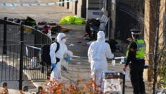 Die Reisenden ließen ihr Gepäck zurück.