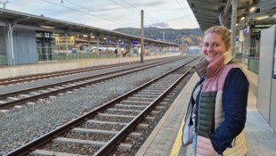 Jasmin Pfingstl fährt seit eineinhalb Jahren mit dem Zug.