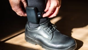 Wer eine Fußfessel will, muss einiges beachten. (Symbolbild)