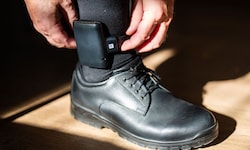 Zusätzliche Maßnahmen wie das „digitale Tracking von Hochrisikotätern“ müssen laut den ...