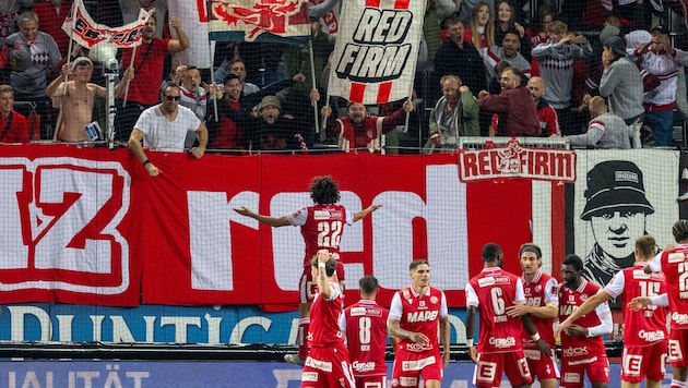 Großer Jubel beim GAK und seinen Anhängern im Spiel gegen Altach.