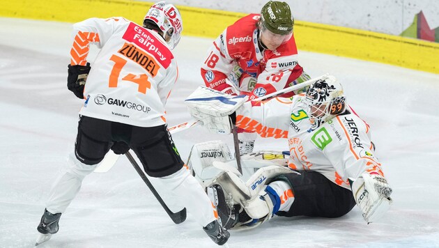 Goalie Maxime Lagace und die 99ers ließen sich von Bozen nicht umhauen.