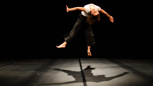 Die Grenzen zwischen Akrobatik und Ausdruckstanz lösen sich in der französischen ...