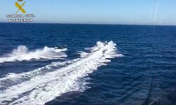 Verfolgungsjagd der spanischen Küstenwache im Mittelmeer (Symbolbild)