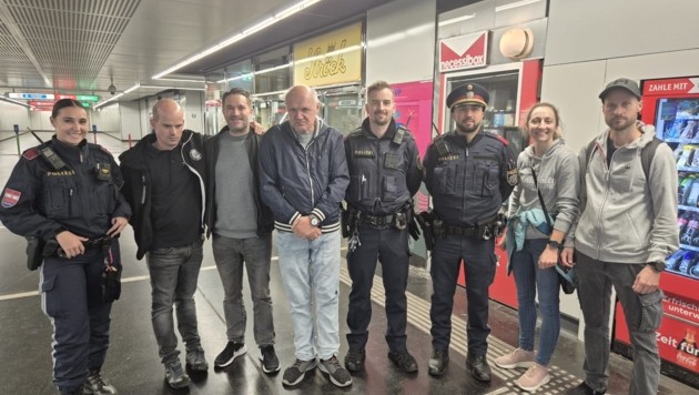 Endlich: Nach fast 20 Stunden konnten Markus (2. von links) und Andreas (4. von links) ...