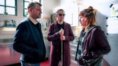 Seit 2018 schlüpft Hochmair für die ARD in die Rolle des Ermittlers Alexander Haller in „Blind ...