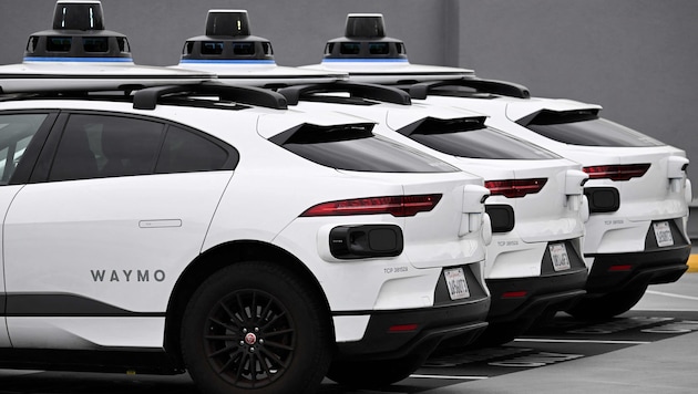 Waymo kommt nach jüngsten Angaben auf mehr als 250.000 Fahrten mit Passagieren pro Woche.