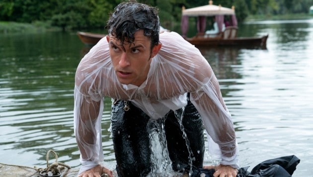 „Bridgerton“-Star Jonathan Bailey holt sich den Titel „Sexiest Man Alive“ 2025.