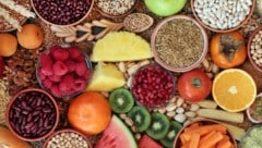 Ballaststoffreiche Kost regt die Darmtätigkeit an.