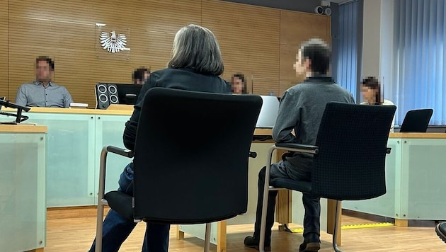 Mutter und Tochter mussten sich vor Gericht verantworten.