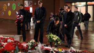 Am Montagabend gedachten mehrere „Königliche“ dem im Juli tödlich verunglückten Liverpool-Kicker ...
