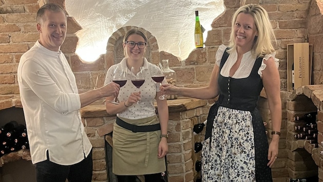 Familiär: Ausbilder Harals Luf, Gastronomiefachfrau Angelika Jagersberger und Wirtin Liane ...