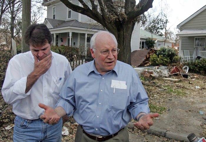 Dick Cheney im Katastrophengebiet nach Hurrikan „Katrina“