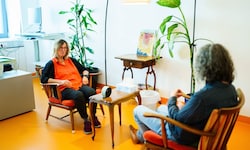 Neben Fachärzten arbeiten im Kriseninterventionszentrum auch Psychologen, Sozialarbeiter und ...