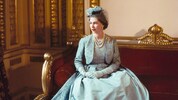 Von Krönungskleid bis Tweedjacke – Londons Palast zeigt das Mode-Vermächtnis von Elizabeth II.