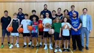 Gunners-Profis trainierten mit Schülern des Gymnasiums Oberpullendorf 