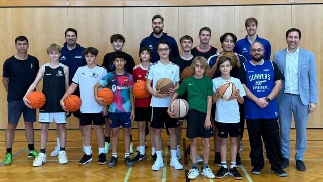 Gunners-Profis trainierten mit Schülern des Gymnasiums Oberpullendorf