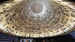 Im Yad Vashem Holocaust Memorial Museum in Jerusalem wird den Opfern des Holocaust gedacht.