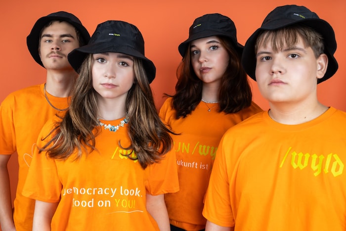 Vier der Jugendlichen, die ebenfalls an der Studie mitgewirkt haben.