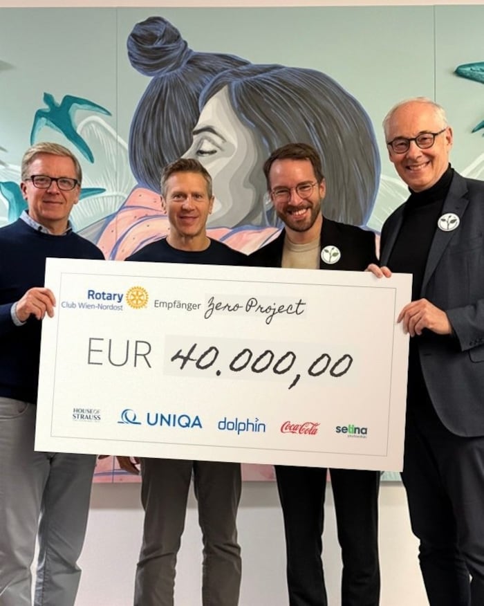 Club-Präsident Martin Benger, Technologiepartner Harald Trautsch, Andreas Onea und Martin Essl ...