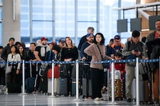 Bereits jetzt kommt es an zahlreichen US-Flughäfen zu Ausfällen und Verspätungen. 