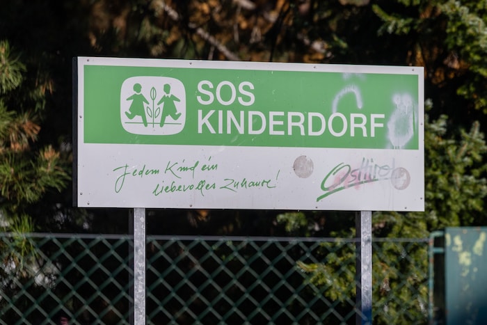 Laut einem Sprecher von SOS-Kinderdorf International werde geprüft, ob und in welcher Form Teile ...