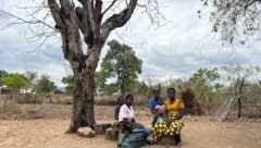 Wenn Dürre herrscht, können die Frauen nichts anbauen. Doch in der Gemeinschaft sorgen sie für ...