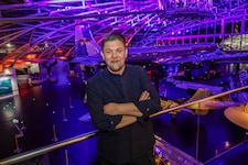 In der TV-Show „Kitchen Impossible“ forderte Tim Mälzer Red Bull Hangar-7 Executive Chef Martin ...