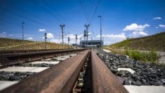 Die neue Koralmbahn zieht auch umfangreiche Fahrplanwechsel bei Zügen in Kärnten und in der ...