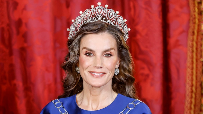 WOW-AUFTRITT! Letizia zeigt sich wie nie zuvor – mit Traumhaar und königlichem Glamour!