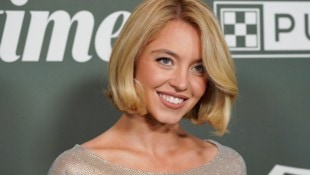 Seit Kurzem trägt Sydney Sweeney einen frechen Bob. Doch nach dem Umstyling war die ...