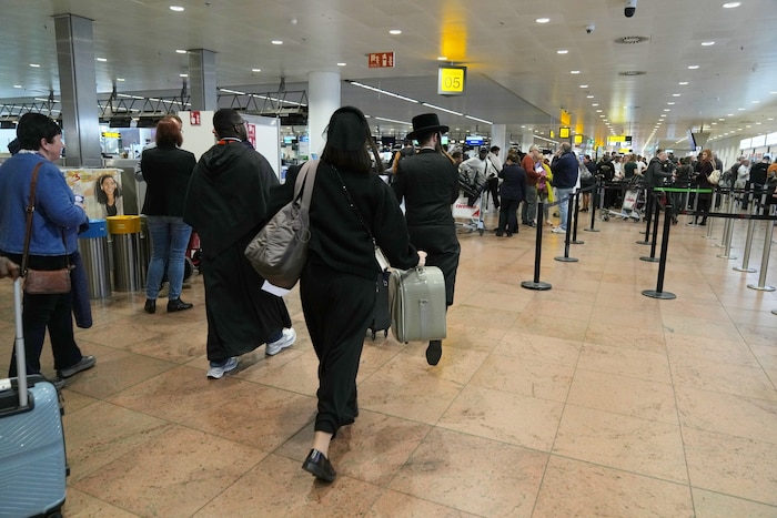 Aktuell gibt es jede Menge gestrandeter Passagiere.