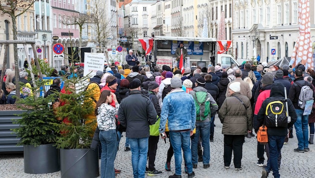 Seit fünf Jahren finden in der Innenstadt von Steyr an Sonntagen schon Spaziergänge statt ...