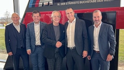 Josef Gruber, Fritz Unterberger junior, Sebastian Vogl, Gerald Unterberger und Jürgen Pöllner ...
