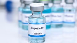 Herpes Zoster wird gegen Gürtelrose geimpft und wird Menschen über 60 Jahren empfohlen.