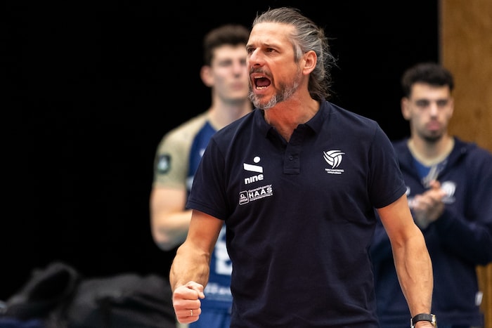 Trainer Markus Hirczy trieb sein Team mit voller Leidenschaft an.