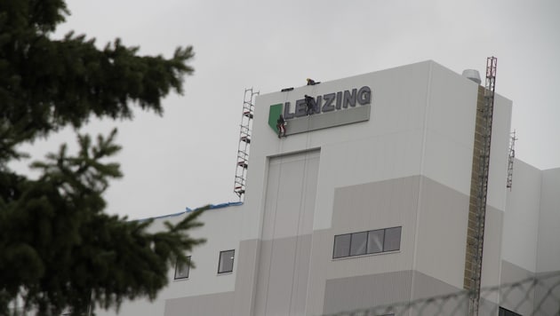 Der Hersteller von Fasern für Textilien aller Art hat seinen Sitz in der gleichnamigen oö. ...