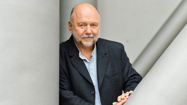 Autor Andrej Kurkow lässt seinen Roman „Samson und das Galizische Bad“ im Kiew der frühen 1920er ...