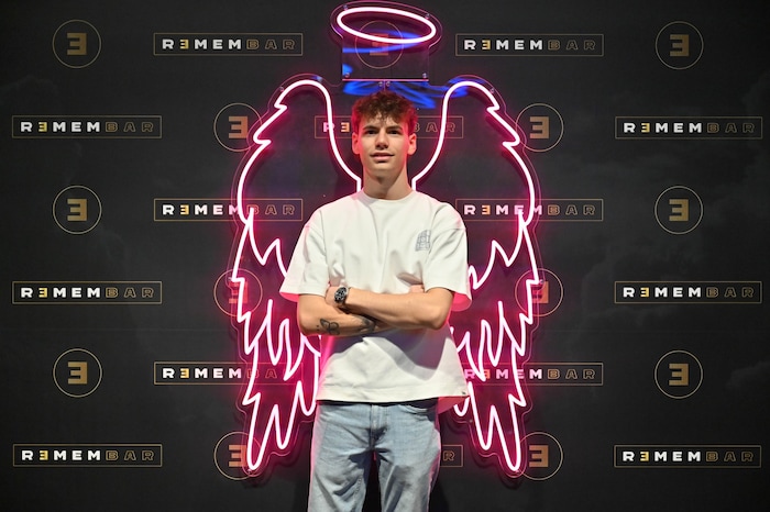 Betriebsleiter Nacht, Fabian Zeller, vorm neuen Selfie-Spot