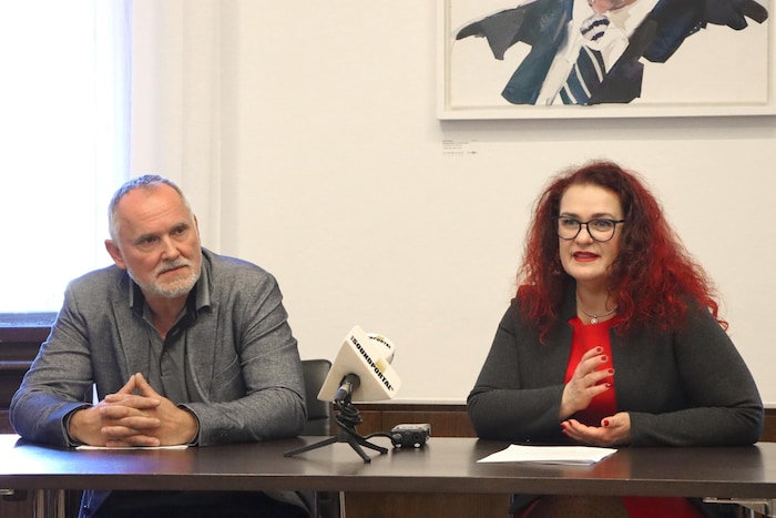 Wehren sich gegen Kritik: Veranstalter René Neubauer und Stadträtin Claudia Schönbacher.