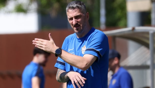 Letztes Spiel als Hallwang-Trainer: Damir Borozni.