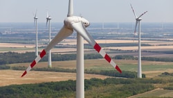 Wien kauft sich jetzt 52 Windparkanlagen in Niederösterreich und dem Burgenland. Weitere 300 ...