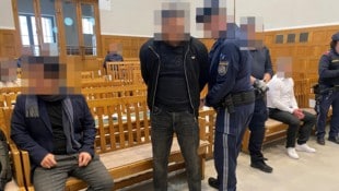 Richter Martin Mitteregger musste sich am Mittwoch mit einem sehr verzwickten Fall rund um zwei ...