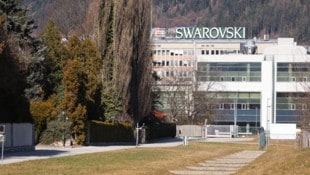 400 Stellen sollen bis 2026 bei Swarovski in Wattens abgebaut werden. Manche sehen bereits den ...