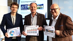 Dejan Lukovic (Vorsitzender Ausschuss Finanzen), BM Johannes Anzengruber und Martin Rupprechter ...