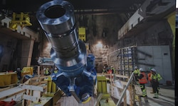 Aufgrund eines Isolationsfehlers beim Generator fällt das Kraftwerk Limberg III monatelang aus.
