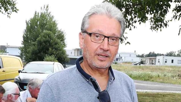 Bürgermeister Petschowitsch kontert mit einer Strafanzeige.